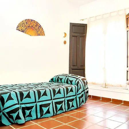 Charming House In With Terrace And Fireplace Castilblanco