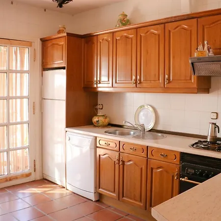 Charming House In With Terrace And Fireplace 度假居 Castilblanco
