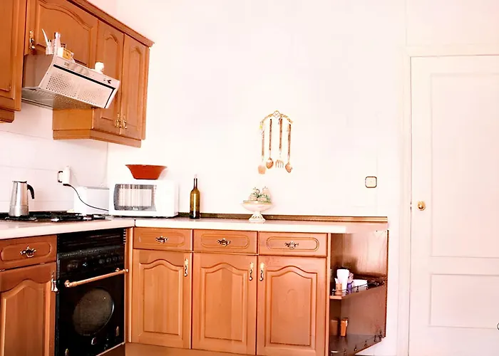 Charming House In With Terrace And Fireplace Prázdninový dům Castilblanco